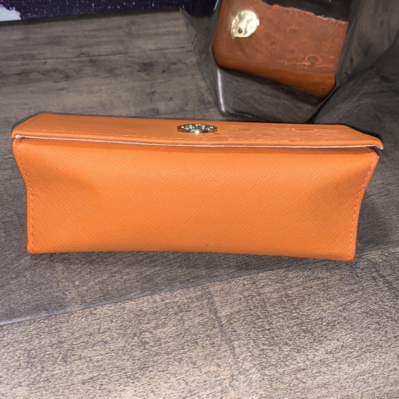 TORY BURCH ORANGE LARGE SUNGLASS CASE - Picture 2 of 4